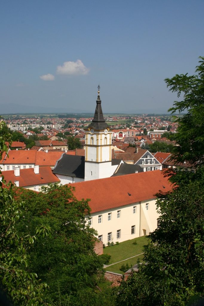 crkva-sv-duha-i-franjevacki-samostan-pozega